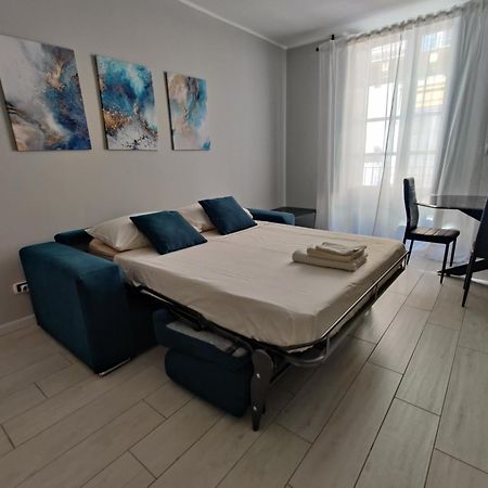 Delph'S House Apartment Катания Екстериор снимка