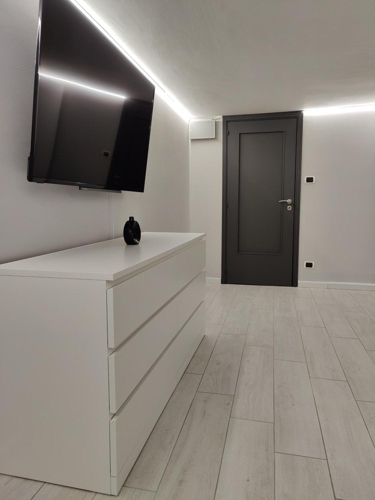 Delph'S House Apartment Катания Екстериор снимка
