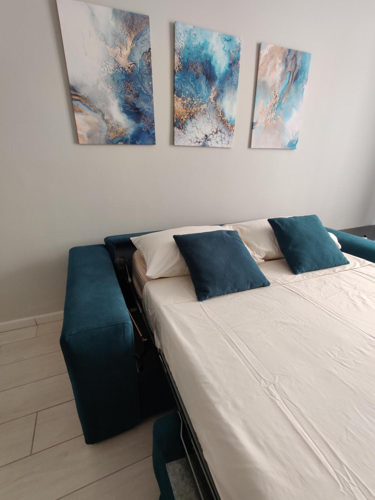 Delph'S House Apartment Катания Екстериор снимка